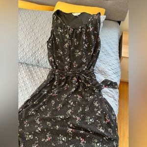 Christopher and Banks xl sleevesless dress black with floral print